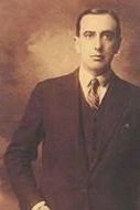 Juan Larrea