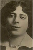 María Enriqueta Camarillo